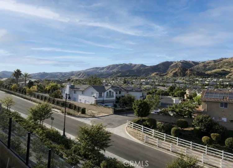 11926 Churchill Way Porter Ranch, CA 91326