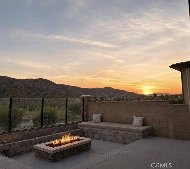 11926 Churchill Way Porter Ranch, CA 91326