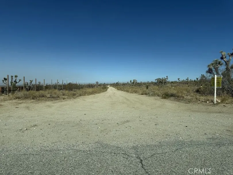 Ave X/220 Llano, CA 93544