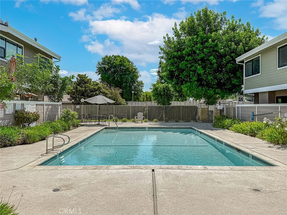 10740 Woodley #7 Granada Hills, CA 91344