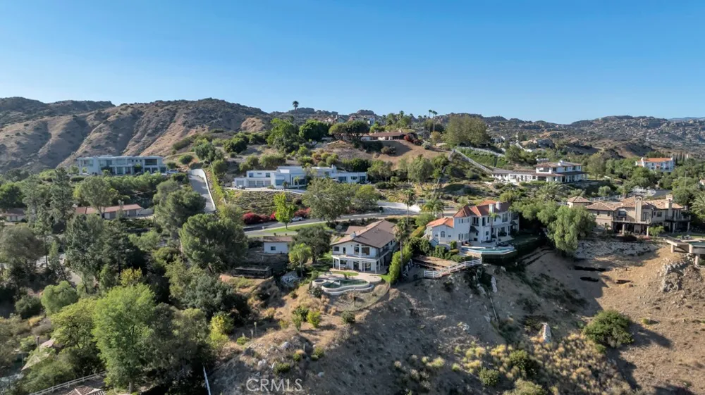 130 Dapplegray Road Bell Canyon, CA 91307