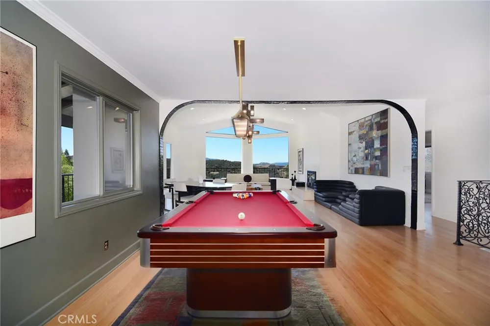 130 Dapplegray Road Bell Canyon, CA 91307