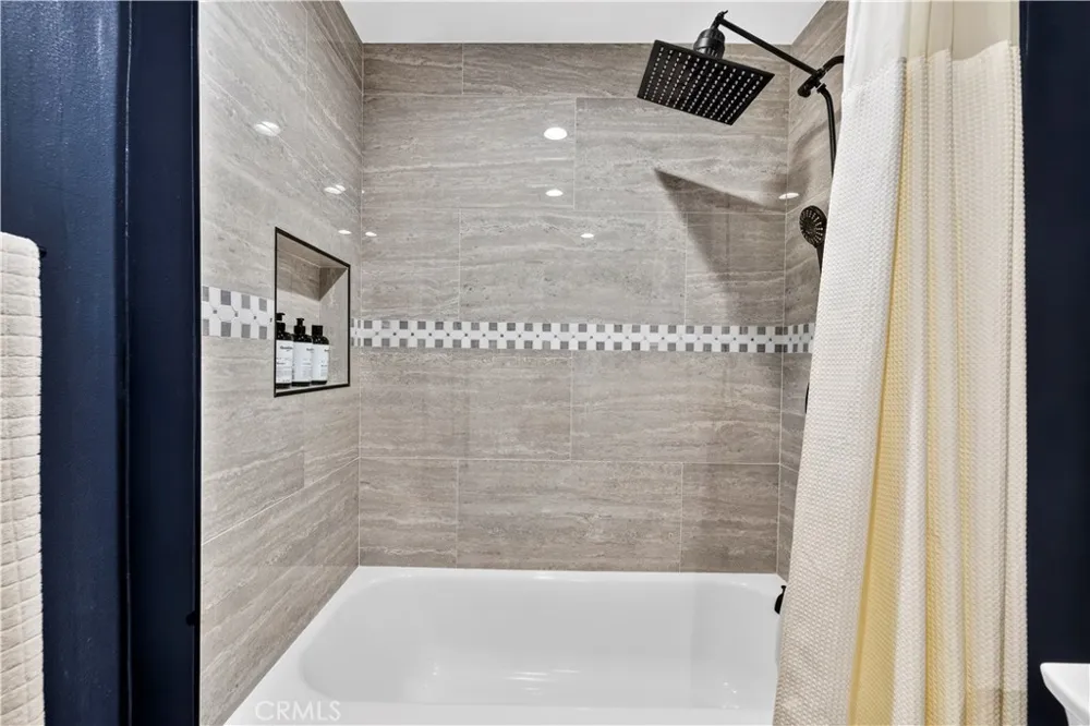 1632 Melvin Way Tustin, CA 92780