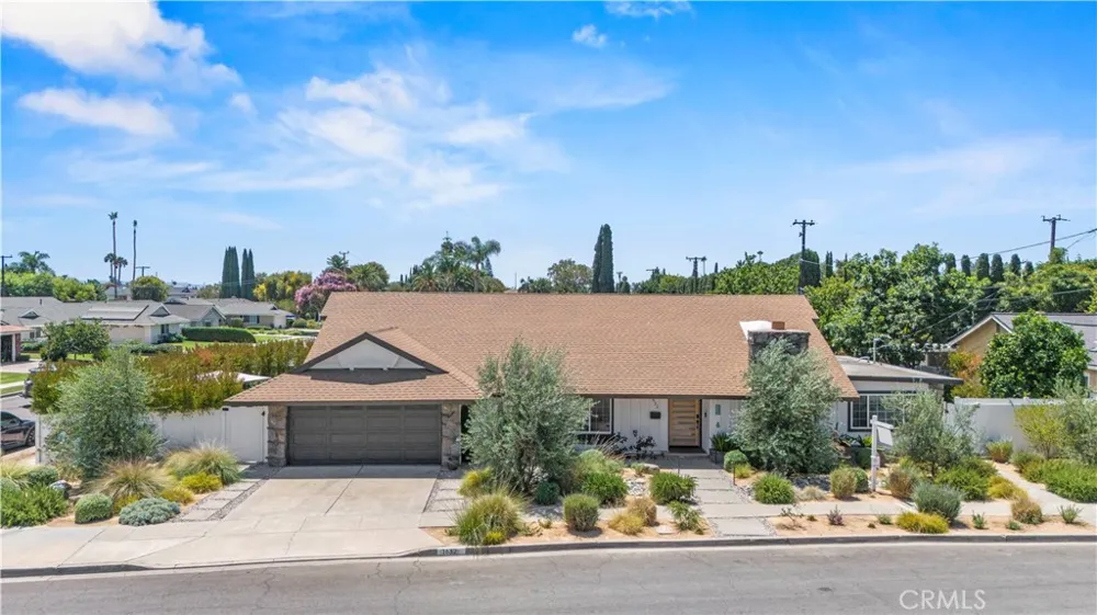 1632 Melvin Way Tustin, CA 92780