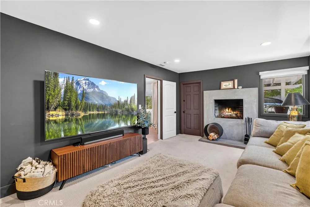 1632 Melvin Way Tustin, CA 92780