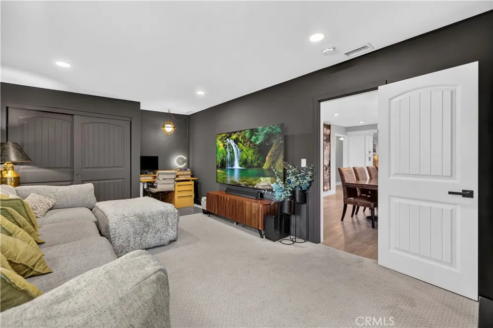 1632 Melvin Way Tustin, CA 92780