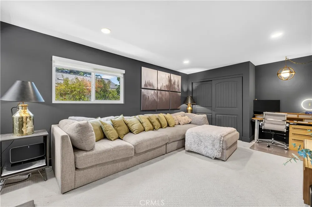 1632 Melvin Way Tustin, CA 92780