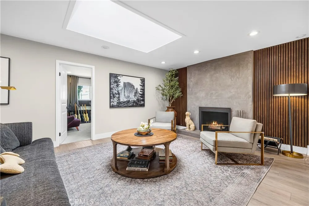 1632 Melvin Way Tustin, CA 92780