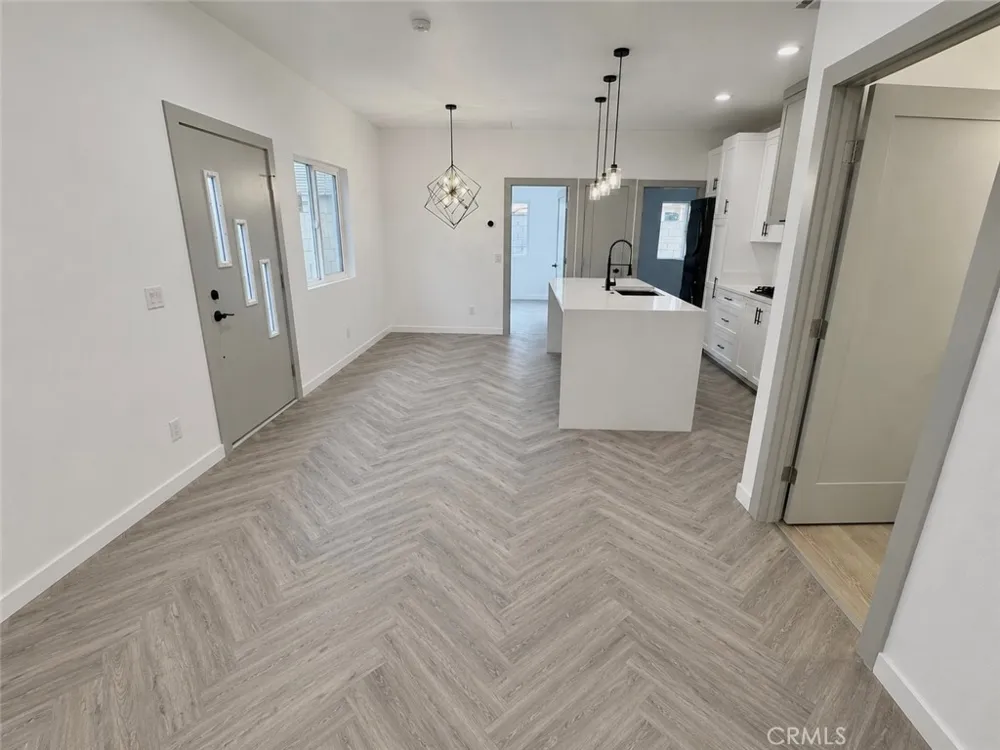 2643 Summerchase Ave #B Rosamond, CA 93560