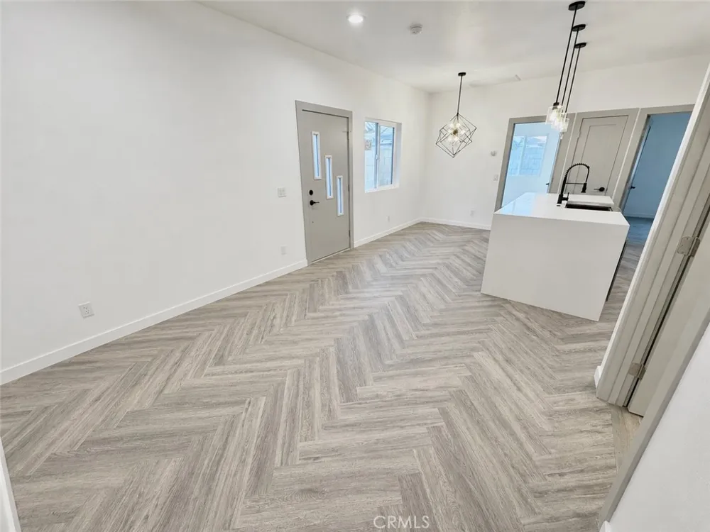 2643 Summerchase Ave #B Rosamond, CA 93560