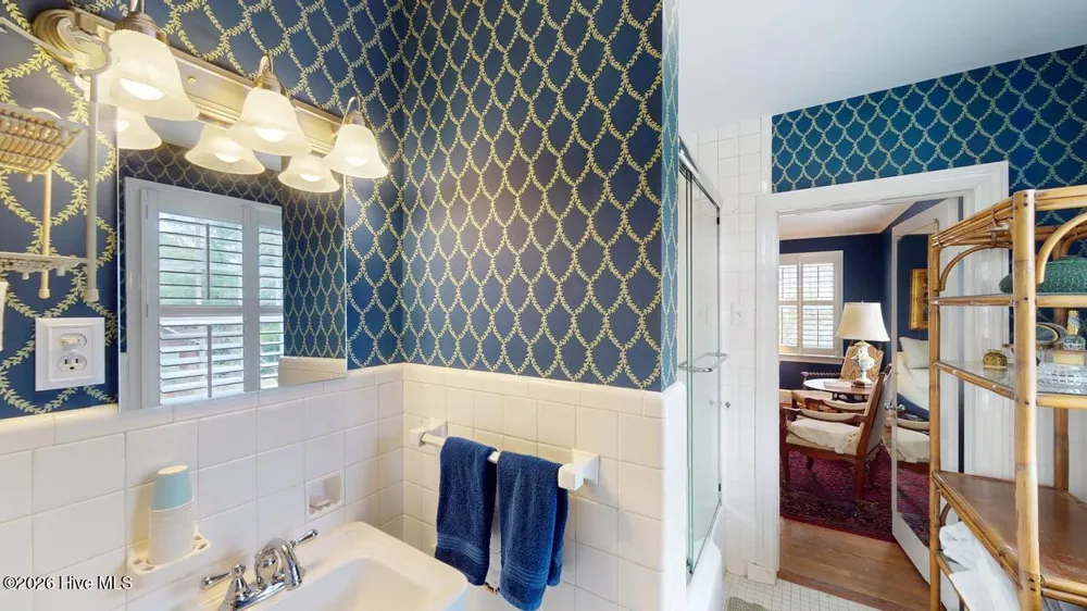 206 W James Street Mount Olive, NC 28365