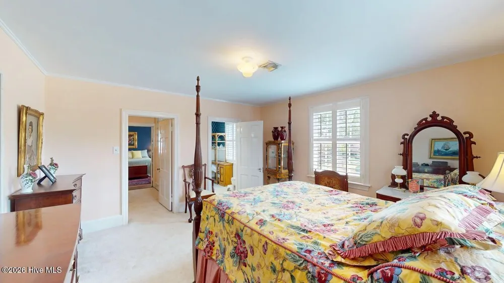 206 W James Street Mount Olive, NC 28365