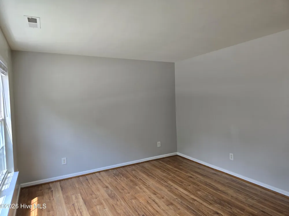 19 Red Lane Raleigh, NC 27606