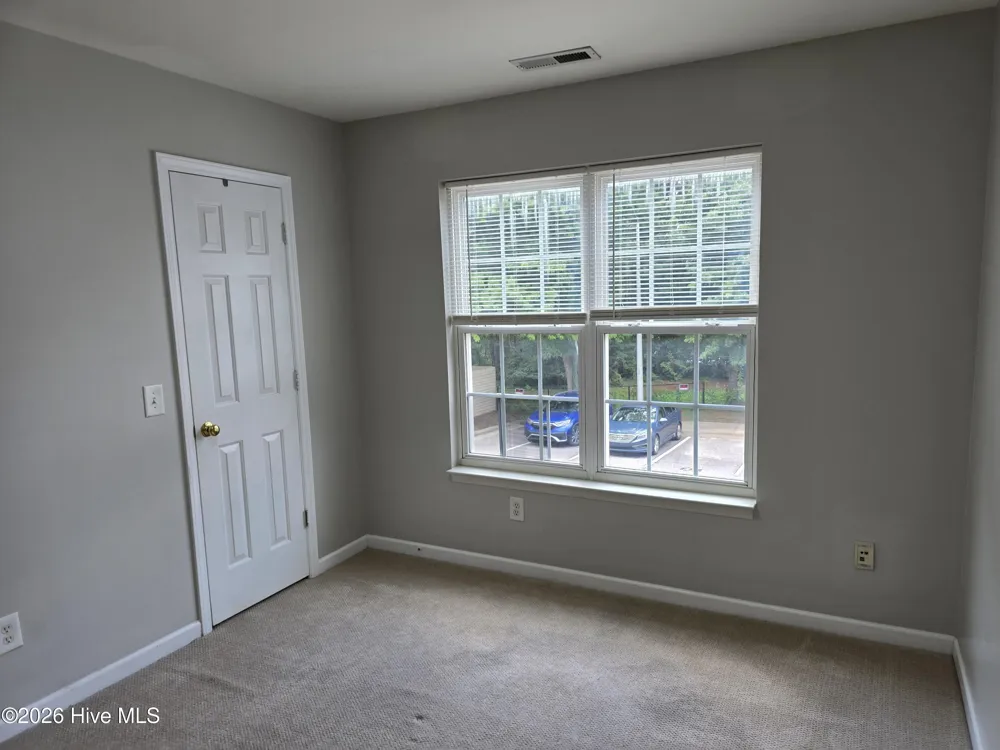 19 Red Lane Raleigh, NC 27606