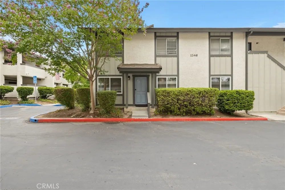 1346 E Hillcrest #40 Thousand Oaks, CA 91362
