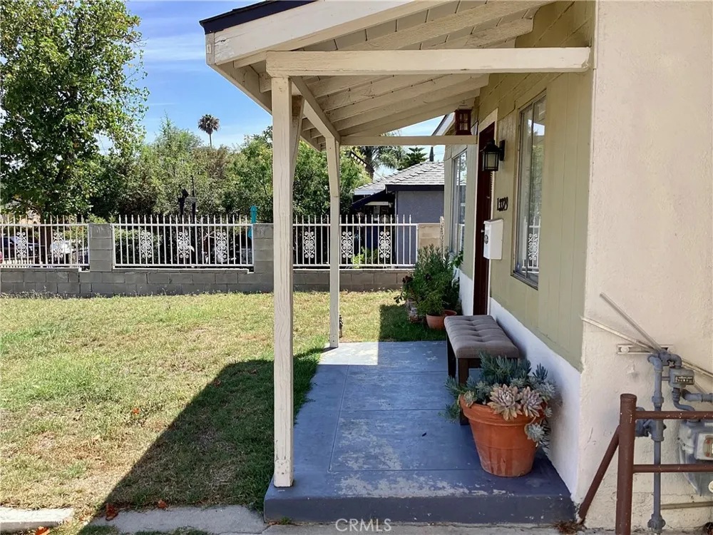 13329 Herron Street Sylmar, CA 91342