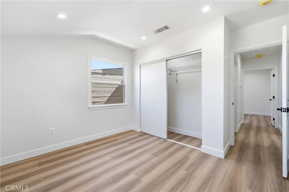 39018 8th Street E Palmdale, CA 93550