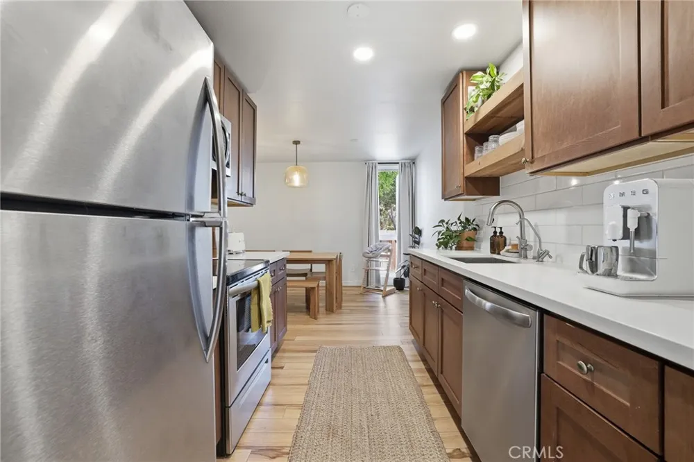 3700 Dean Drive #2401 Ventura, CA 93003