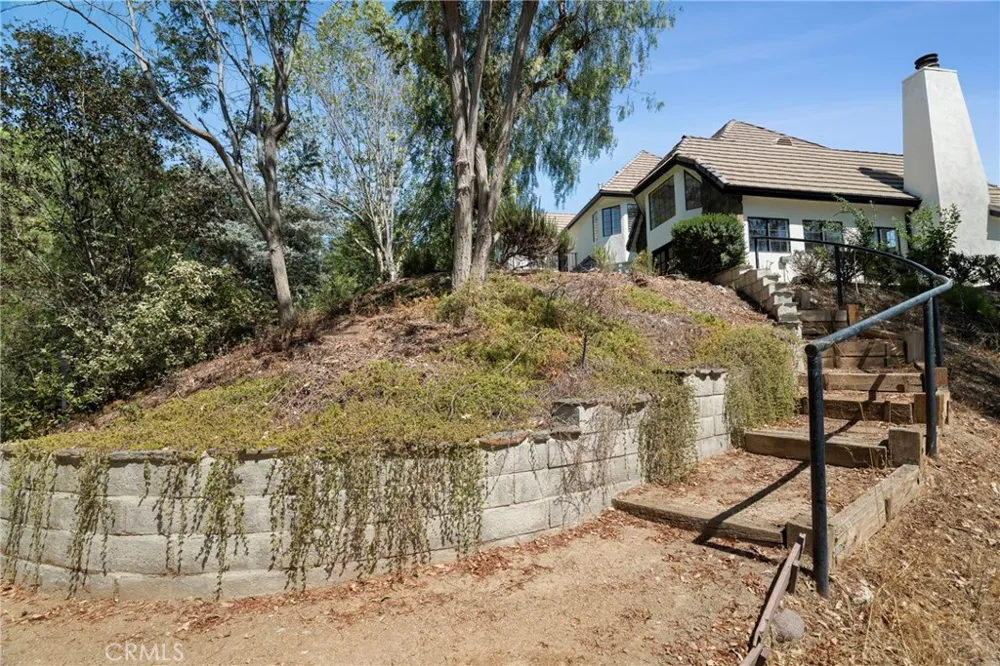 16161 Sky Ranch Canyon Country, CA 91387