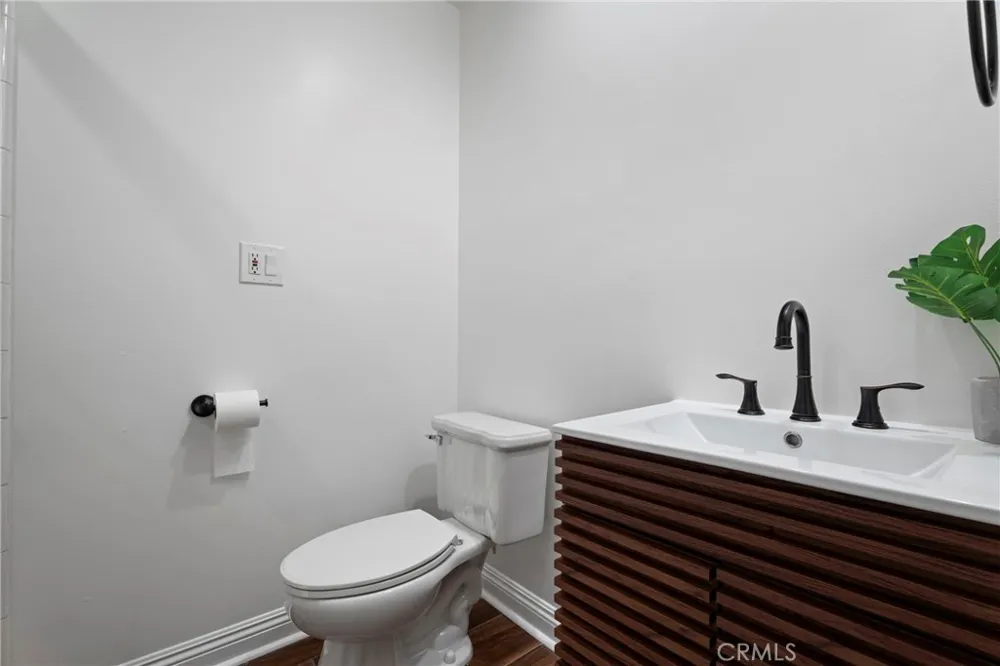 16161 Sky Ranch Canyon Country, CA 91387