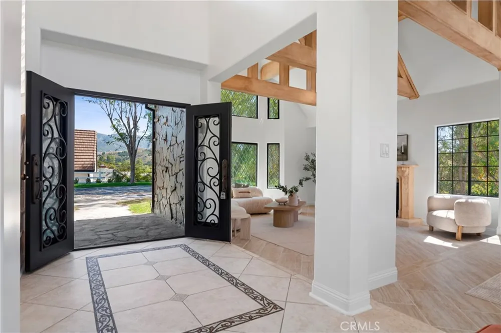 16161 Sky Ranch Canyon Country, CA 91387