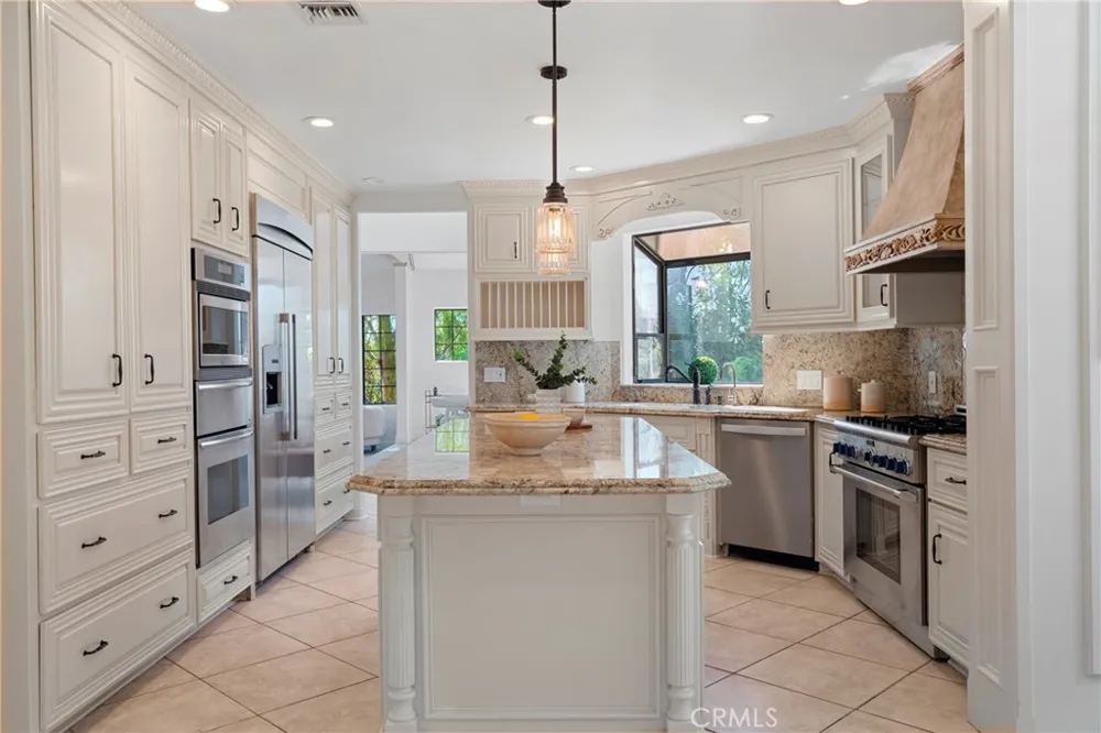 16161 Sky Ranch Canyon Country, CA 91387