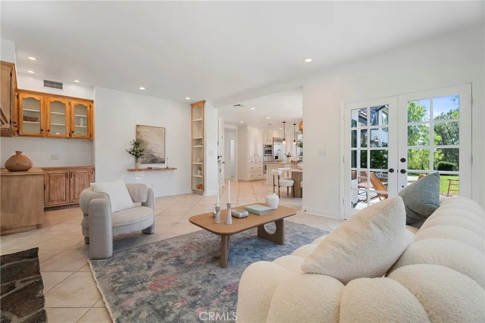 16161 Sky Ranch Canyon Country, CA 91387