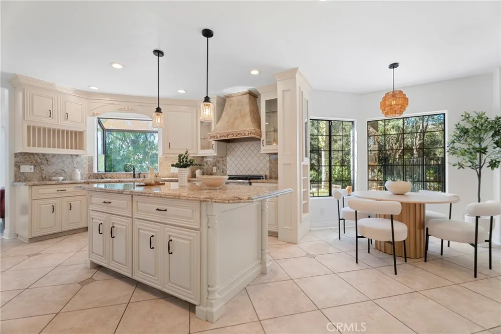 16161 Sky Ranch Canyon Country, CA 91387