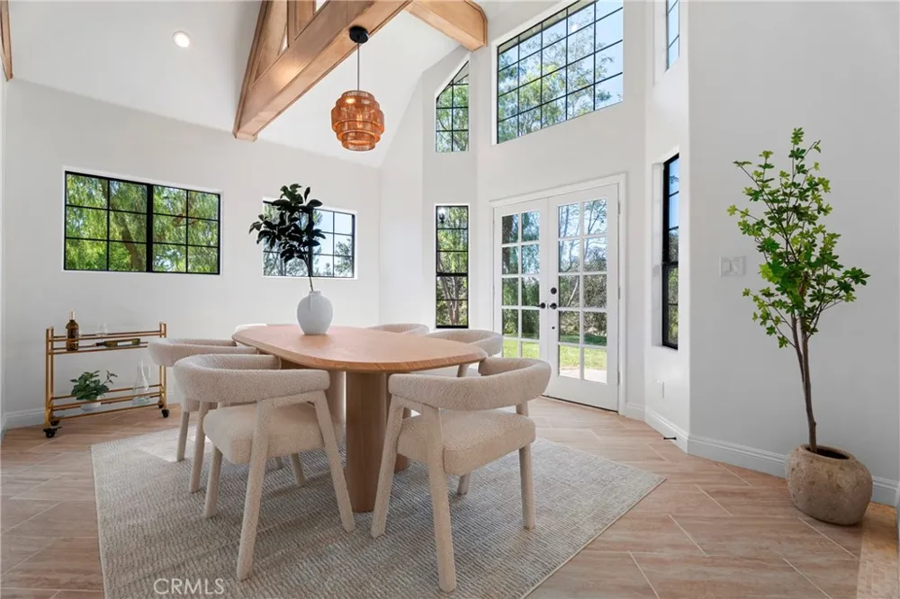 16161 Sky Ranch Canyon Country, CA 91387