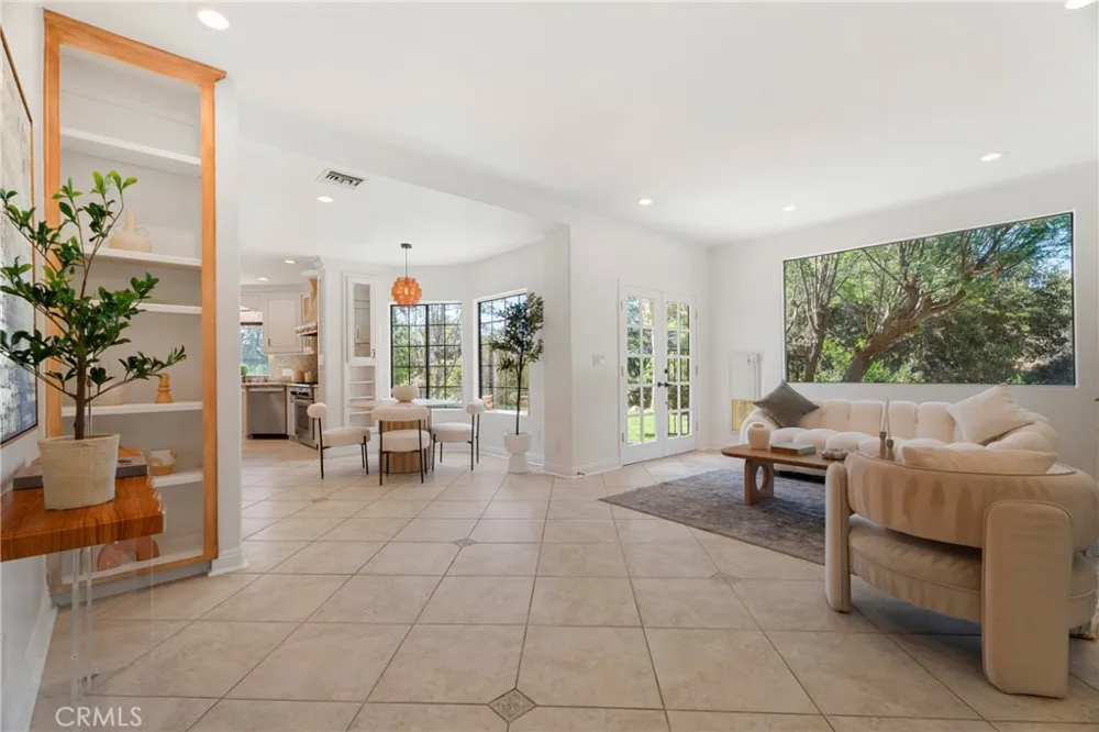 16161 Sky Ranch Canyon Country, CA 91387