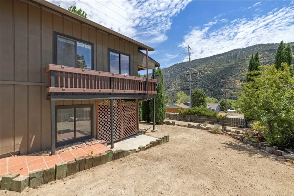 4537 Mt Pinos Way Frazier Park, CA 93225