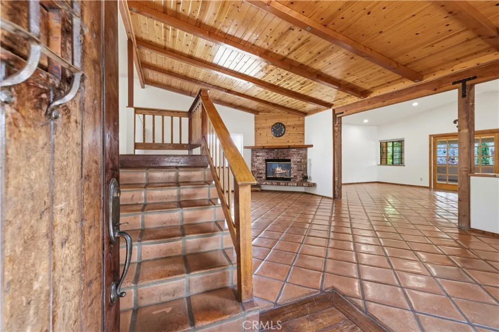 4537 Mt Pinos Way Frazier Park, CA 93225