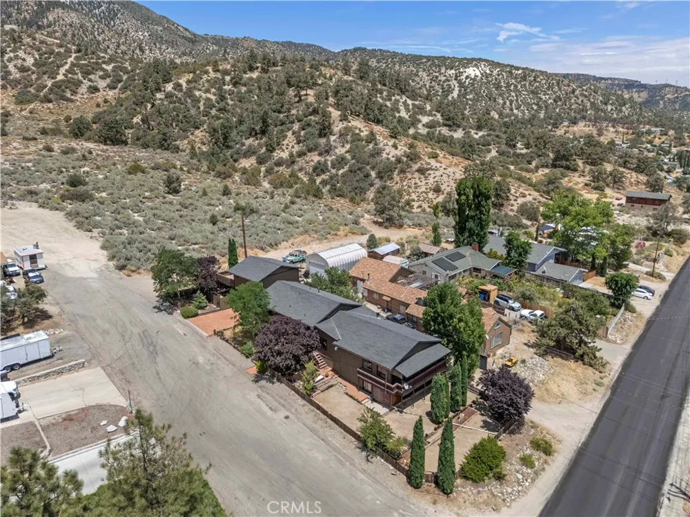 4537 Mt Pinos Way Frazier Park, CA 93225