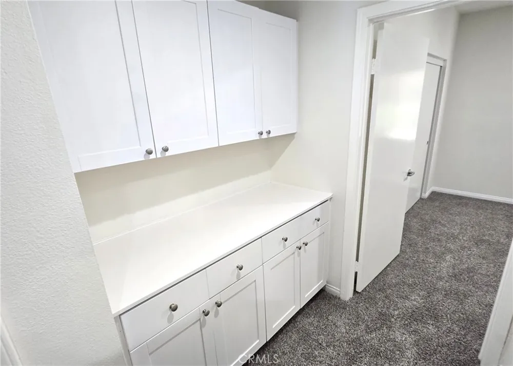7551 Jordan Avenue #104 Canoga Park, CA 91303
