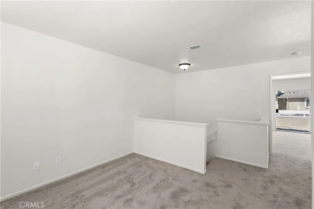 26127 Mcbean Parkway #35 Valencia, CA 91355