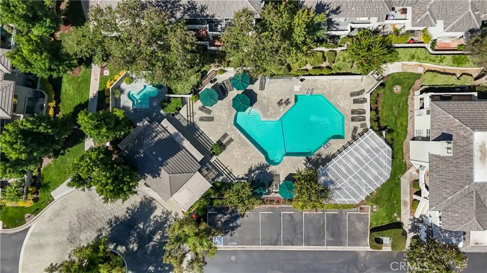 26127 Mcbean Parkway #35 Valencia, CA 91355