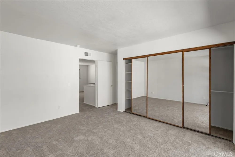 26127 Mcbean Parkway #35 Valencia, CA 91355