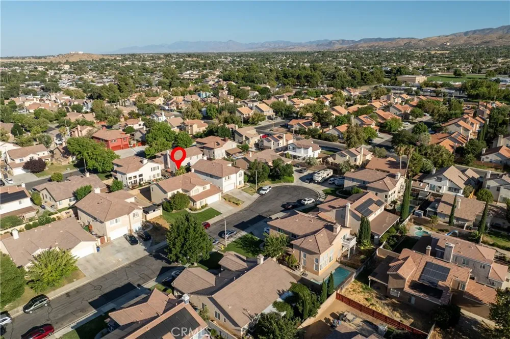 42524 Cinnabar Court Quartz Hill, CA 93536