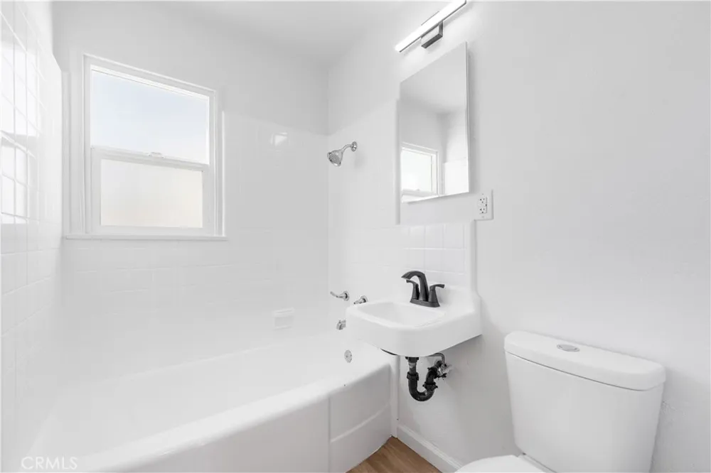 44945 Trevor Avenue Lancaster, CA 93534