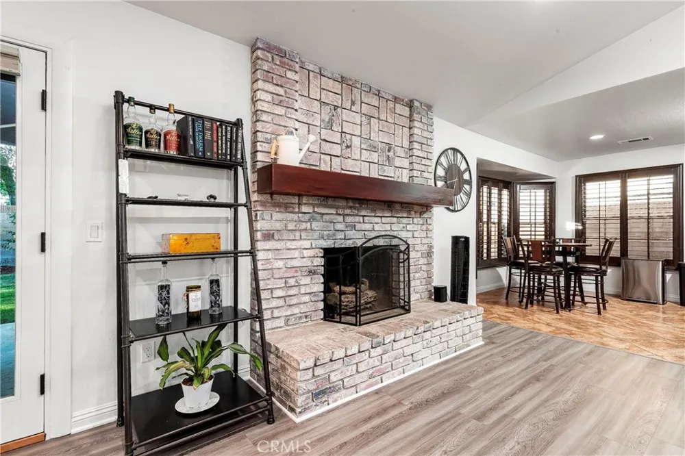 2111 W Avenue J12 Lancaster, CA 93536