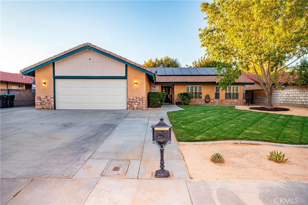 2111 W Avenue J12 Lancaster, CA 93536