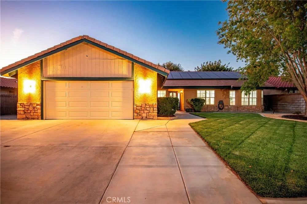 2111 W Avenue J12 Lancaster, CA 93536