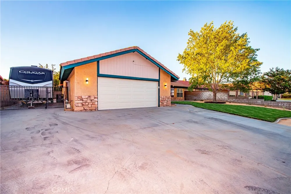 2111 W Avenue J12 Lancaster, CA 93536