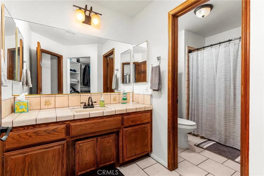 2111 W Avenue J12 Lancaster, CA 93536