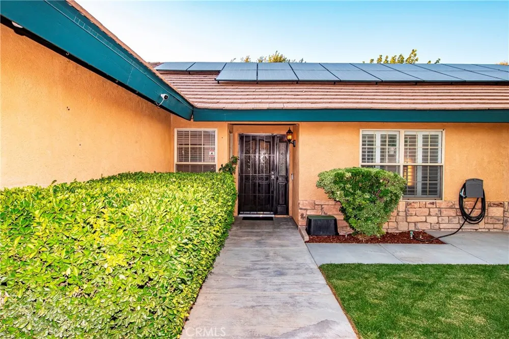 2111 W Avenue J12 Lancaster, CA 93536