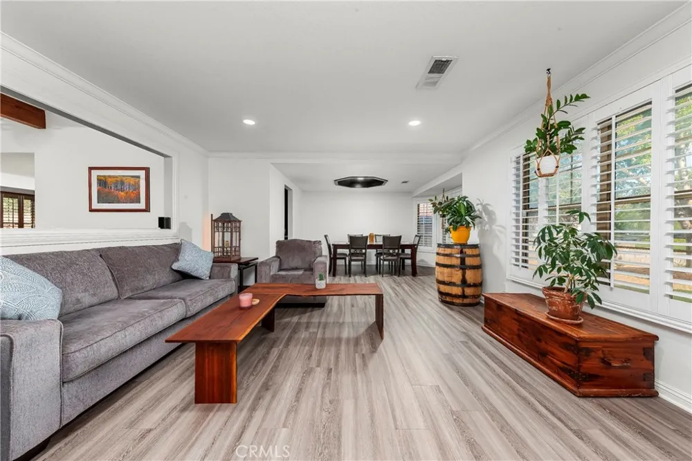 2111 W Avenue J12 Lancaster, CA 93536