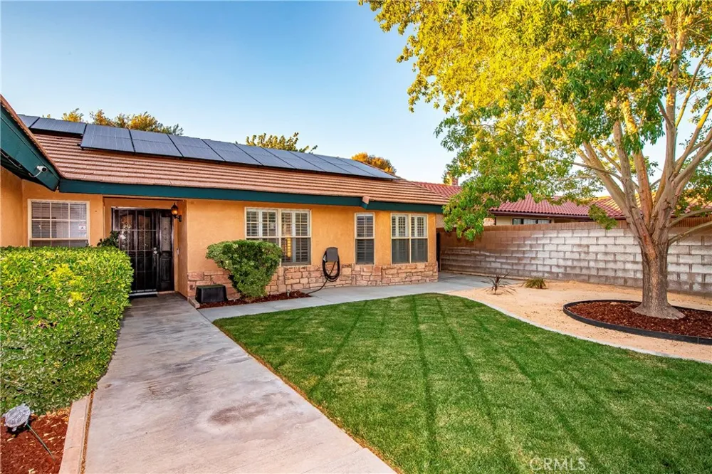 2111 W Avenue J12 Lancaster, CA 93536