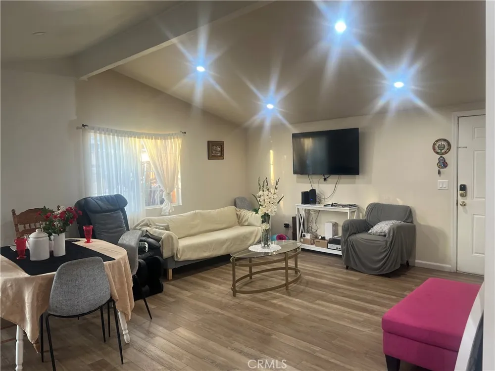 38657 Lilacview Palmdale, CA 93550