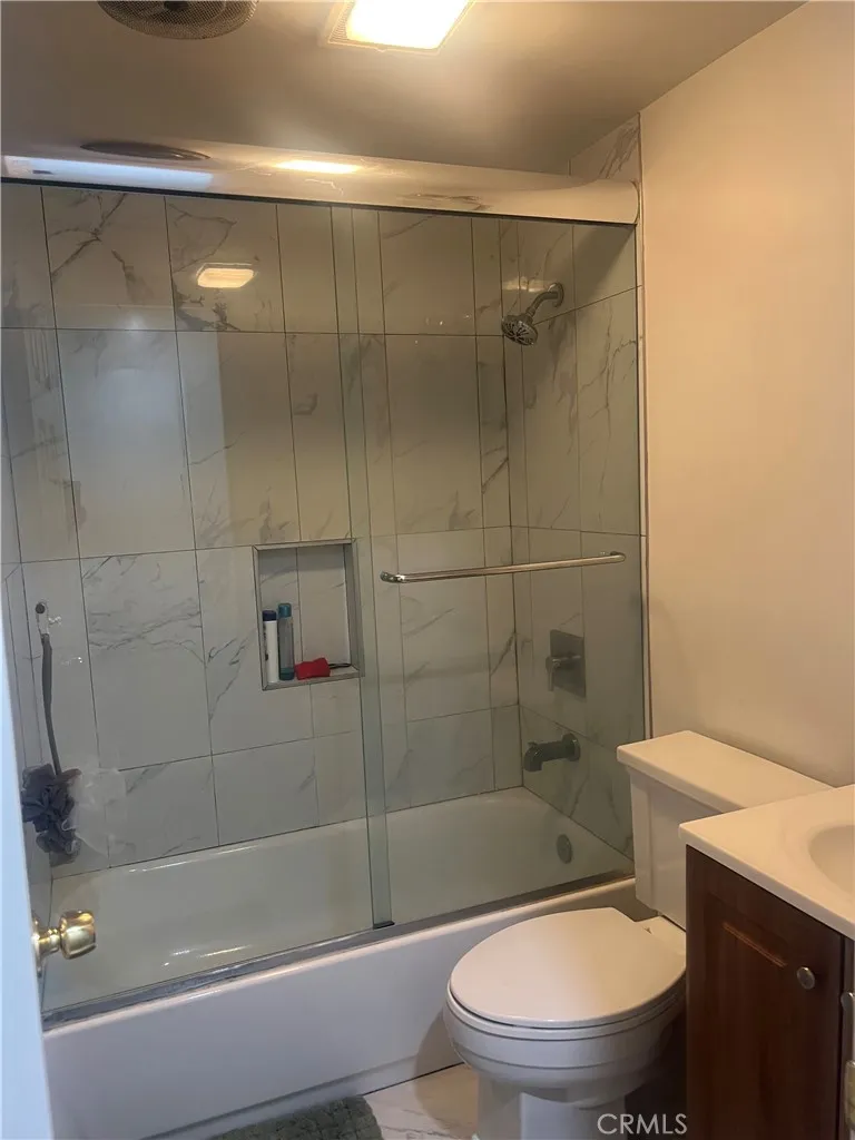 38657 Lilacview Palmdale, CA 93550