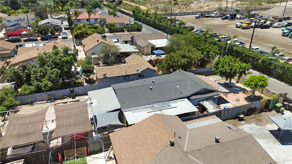8250 Fair Sun Valley, CA 91352